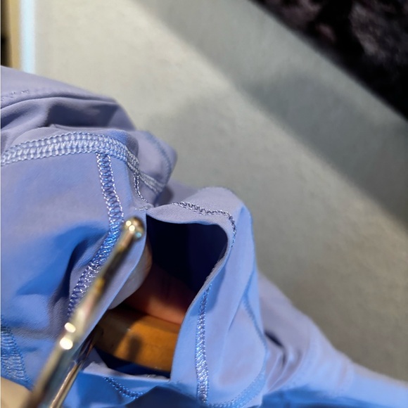 Lululemon run in the sun long sleeve hooded top 6 - Picture 3 of 8